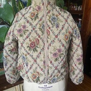 Cider Floral Puff Jacket - Cream and Multicolor Tapestry